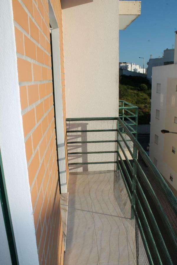 Brick Ocean Apartment Назаре Экстерьер фото